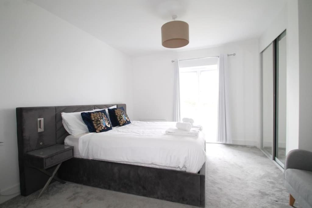 Beaulieu Park - Sleeps 10 - Chelmsford Villa Broomfield  Exteriör bild